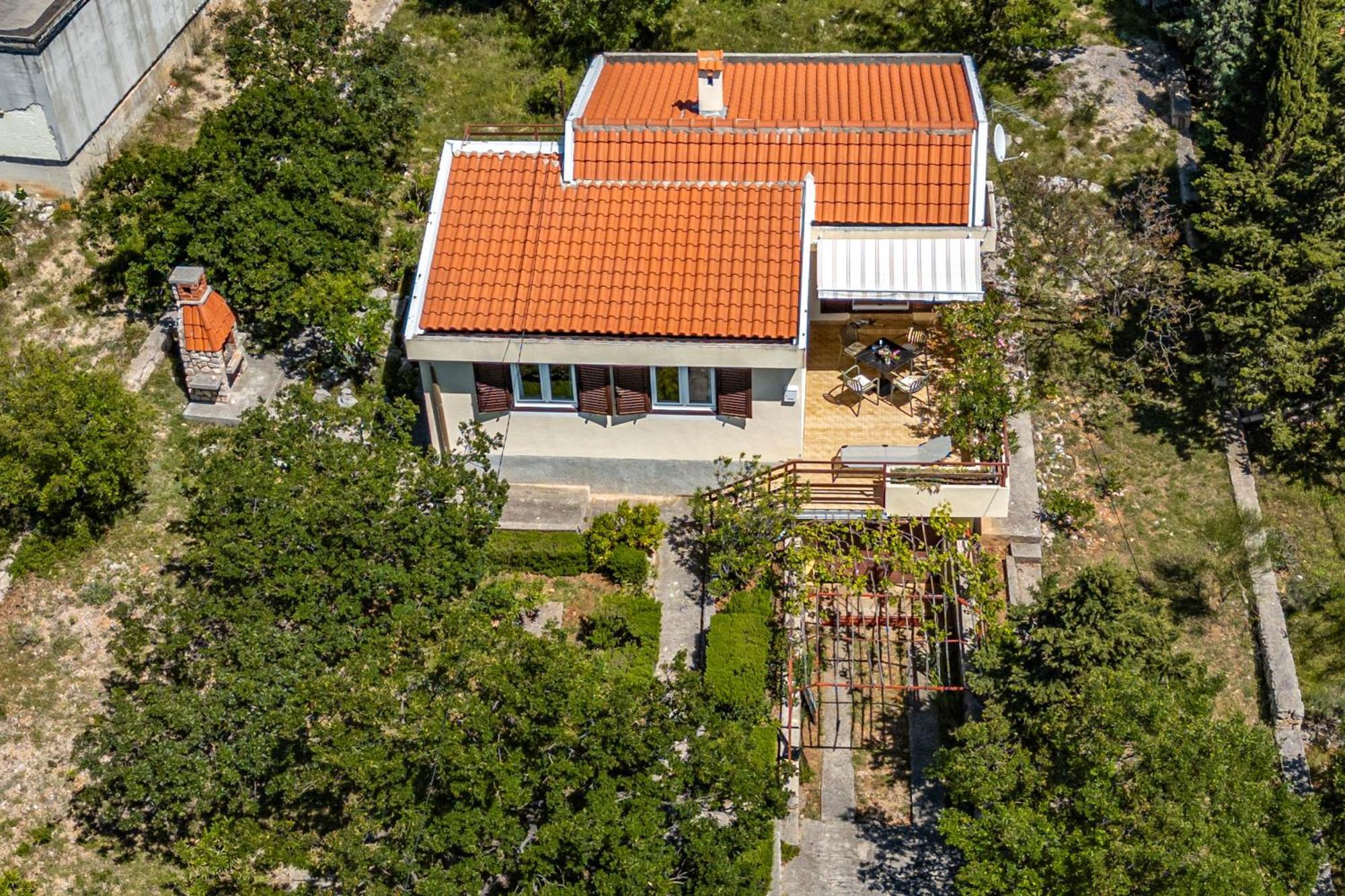 Beachfront House Nada - Happy Rentals Karlobag Exterior photo